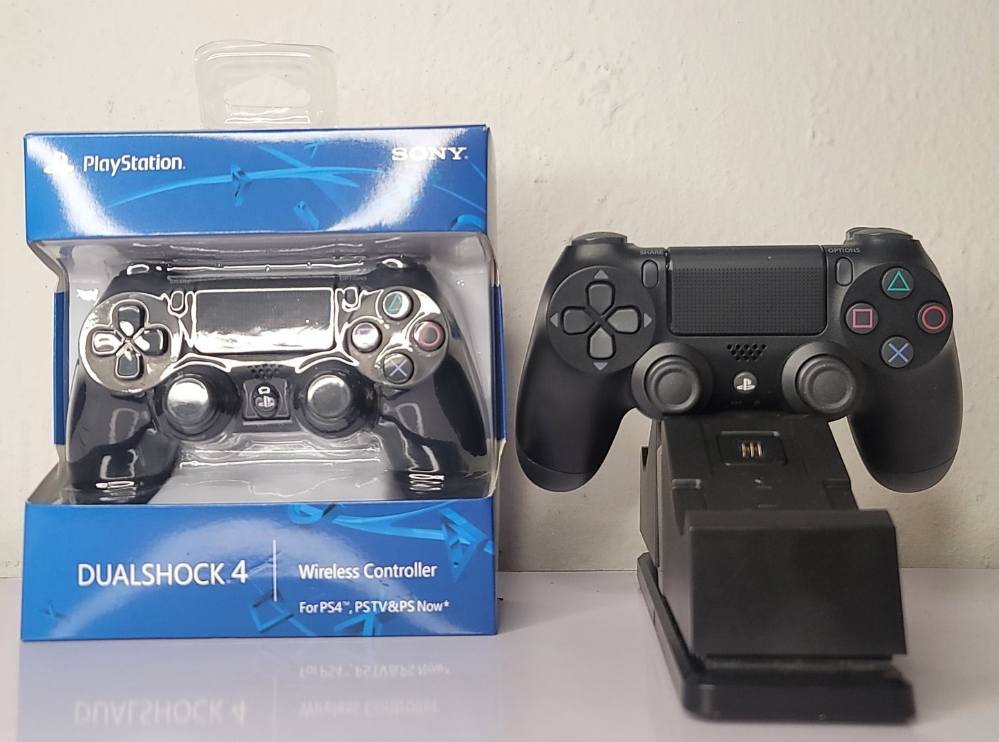 PS4 Controller – Works on Phones and PCs(Brand New)