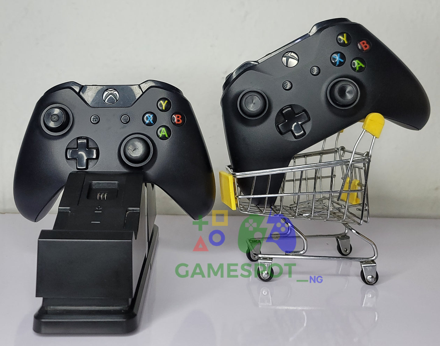 Black Xbox One S/X Controller (Wireless)