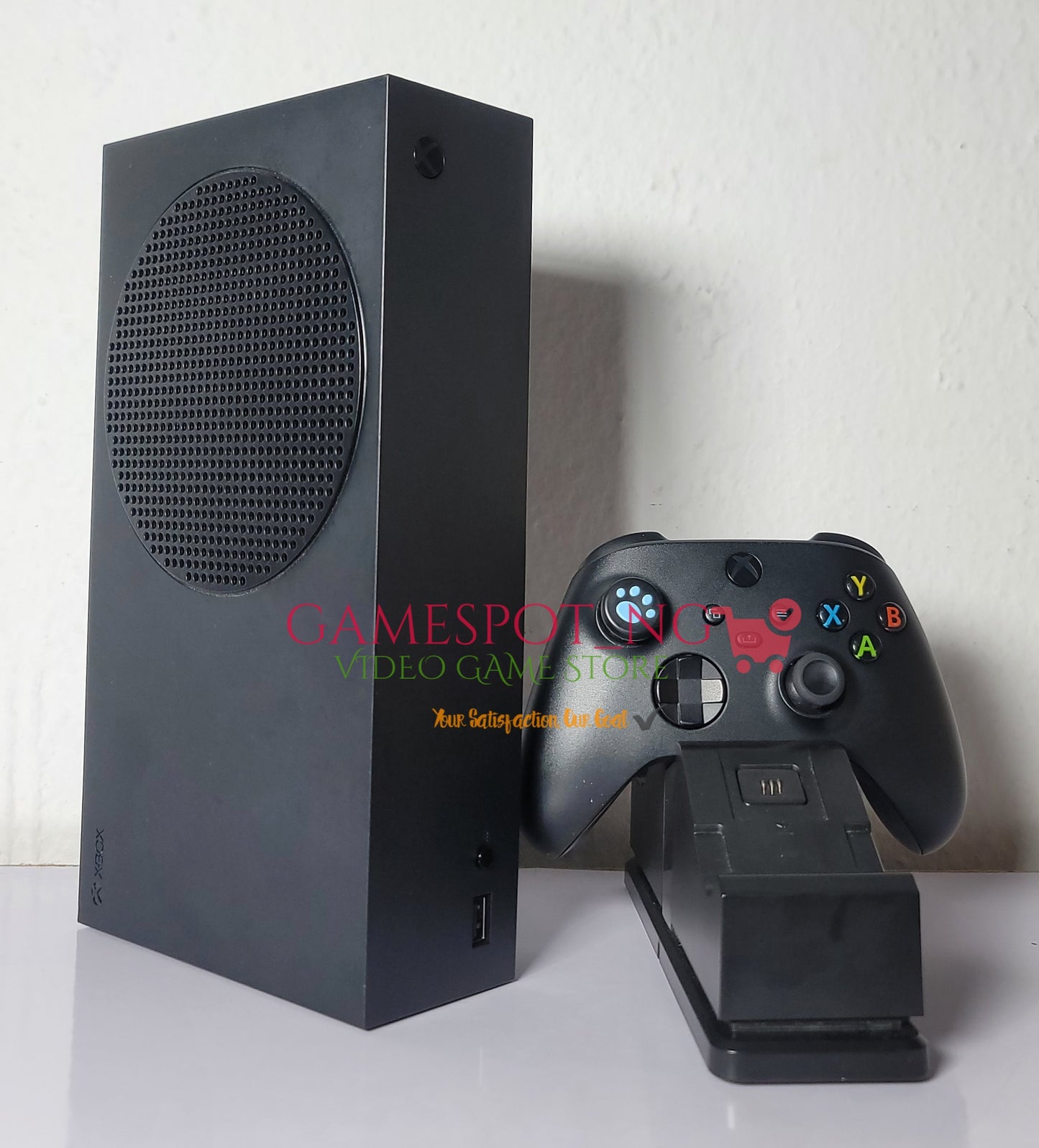 1TB Black Xbox Series S, 10+ installed games of Choice & a Series Controller PROMO SALES