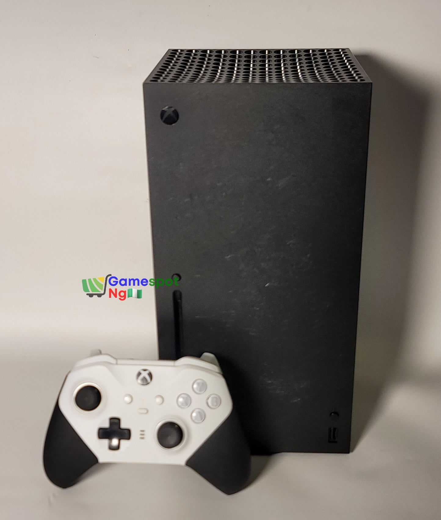 Xbox Series X + 14+ Installed Games + Online Play(Optional)