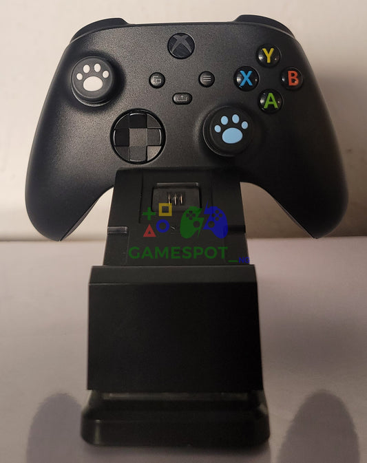 Black Xbox Series S/X Controller( Pre-owned )