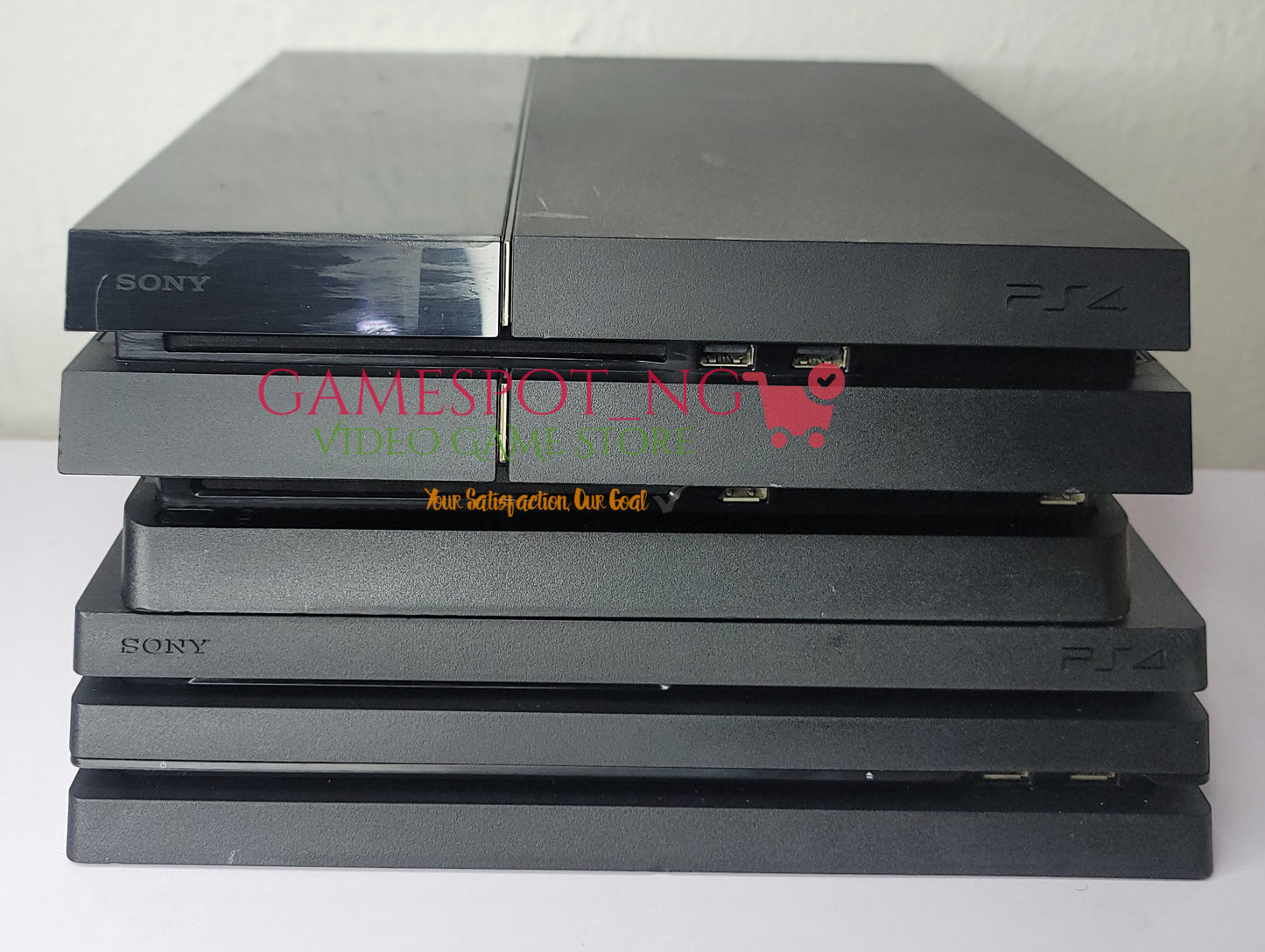 PS4 Slim + 10 Installed Games of Your Choice + DualShock 4 Gamepad